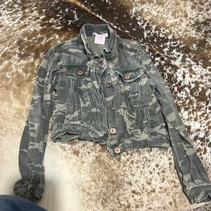 Girls camo Jean jacket